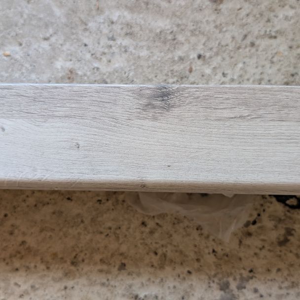 Lot de 7 plinthes - Parquet - Montélimar (26200) - Domaine : Autres