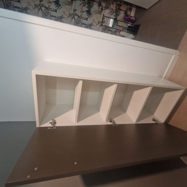 Ensemble salle de bain Cuisinella – meuble vasque + miroir LED + colonne - bois - Nanterre (92000) - Domaine : Recupération